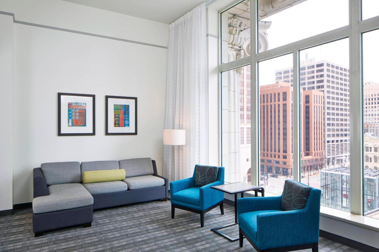 Residence Inn Milwaukee Downtown Εξωτερικό φωτογραφία