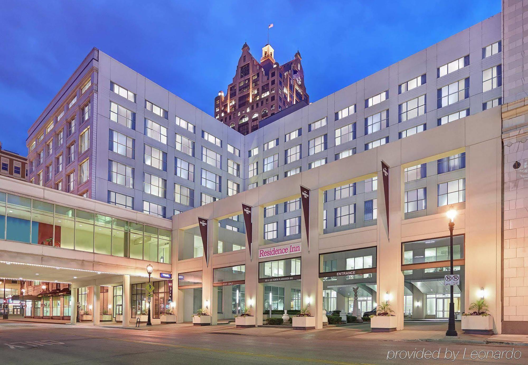 Residence Inn Milwaukee Downtown Εξωτερικό φωτογραφία