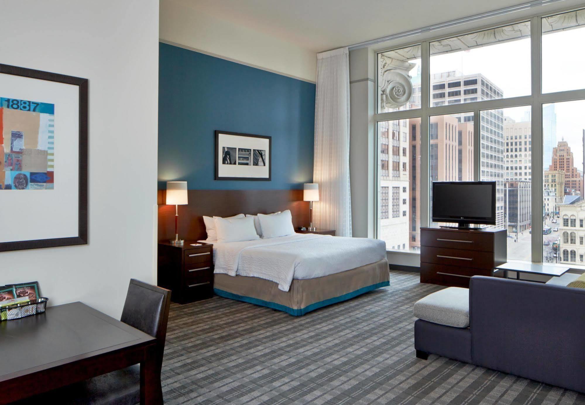 Residence Inn Milwaukee Downtown Εξωτερικό φωτογραφία